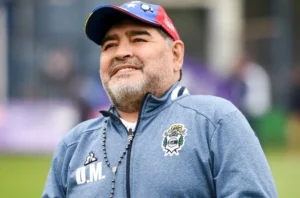 Diego Maradona: Chịu Đựng Đau Đớn Trước Khi Qua Đời